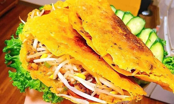 banh xeo Vietnamse pancakes Nha Trang01