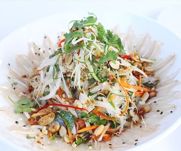 goi ca Vietnamse fish salad Nha Trang